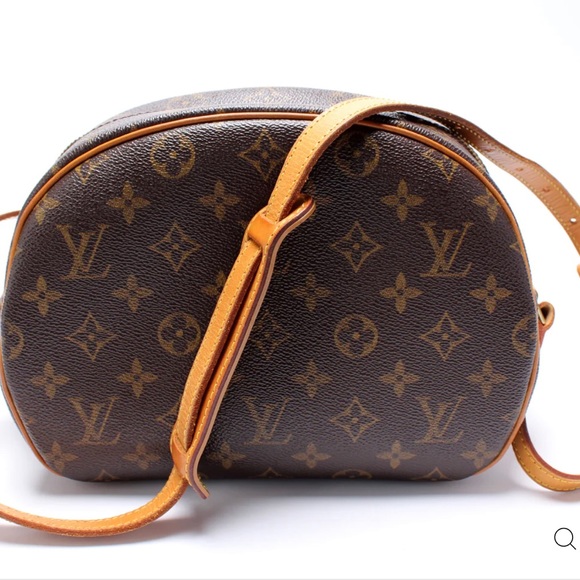 Louis Vuitton Blois crossbody handbag - Picture 3 of 15